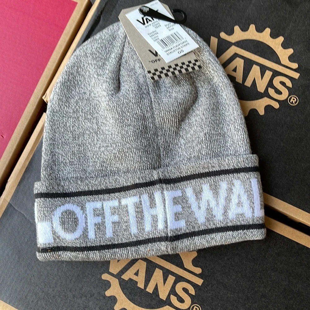 Vans Men’s - Women’s VNOA7UDFGRH
STACKTON STRIPE
OS Beanie - Picture 3 of 16